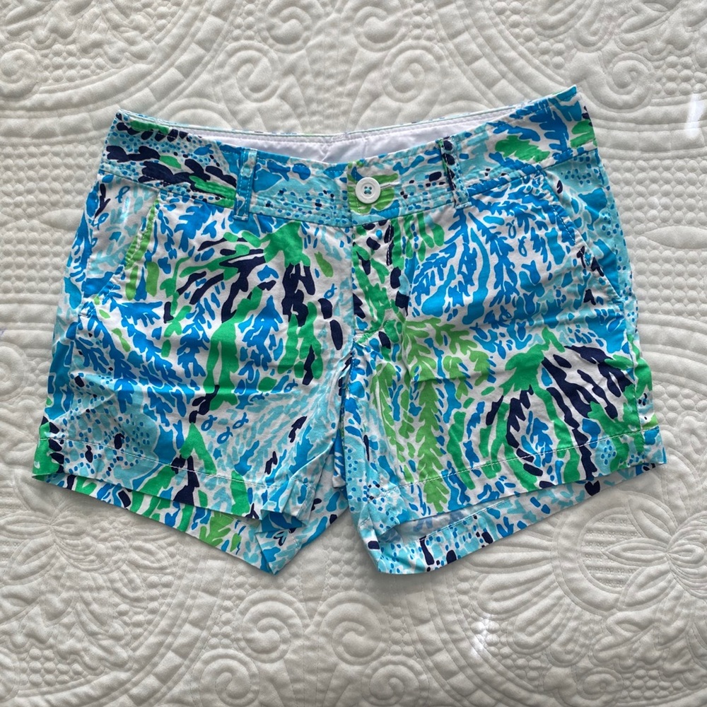 Lilly Pulitzer Callahan Short Size 2